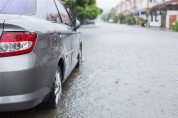 Serviços automotivos no período de chuvas